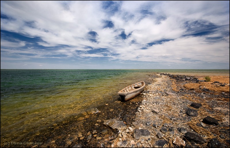 Аральское море напоминает средиземное, разве что менее соленое.